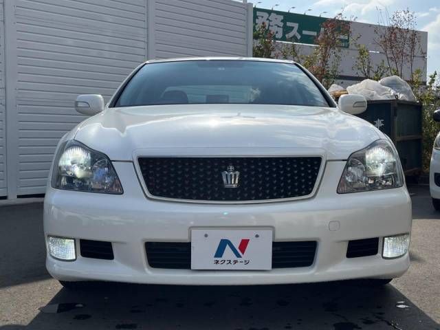 Toyota CROWN SEDAN 2006-06 196756-14