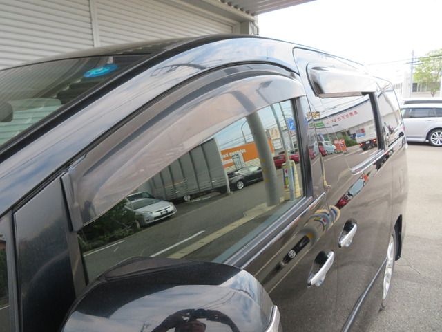 Toyota VELLFIRE 2009-09 17231-12