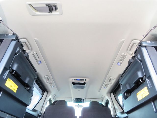 Toyota VELLFIRE 2009-09 17231-15
