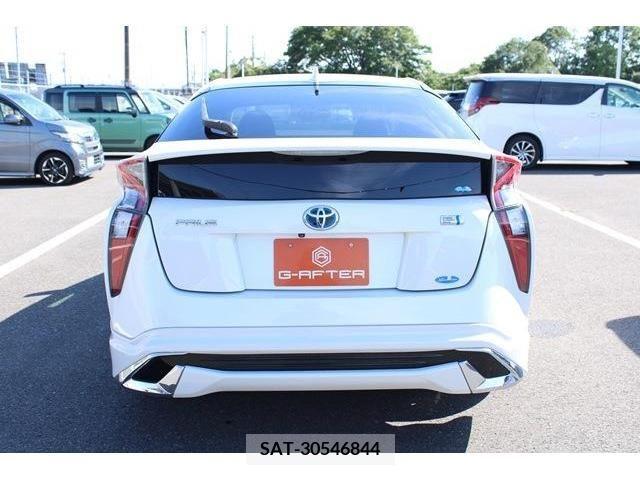 Toyota PRIUS 2016-07 298207-7