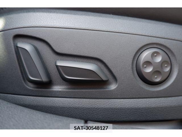 Audi A4 2023-09 292658-19