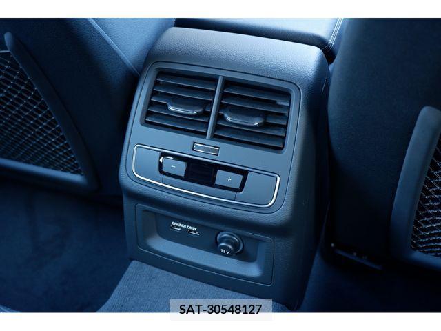 Audi A4 2023-09 292658-22