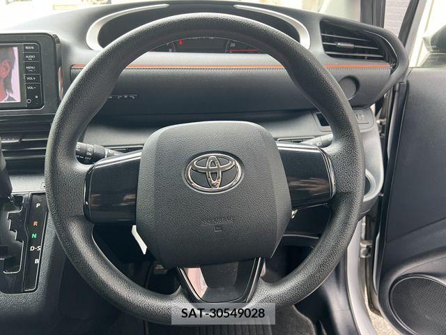 Toyota SIENTA 2015-10 298374-14