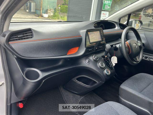 Toyota SIENTA 2015-10 298374-10