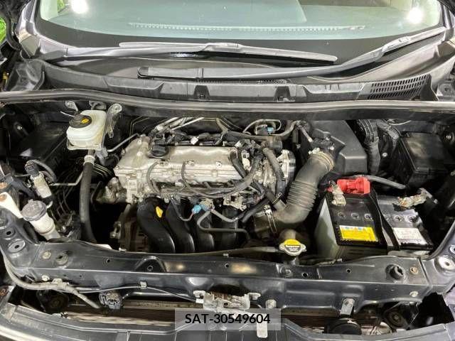 Toyota VOXY 2010-08 370323-18