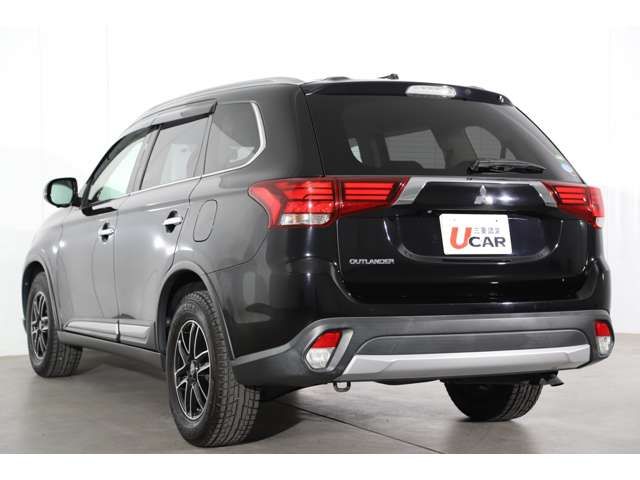 Mitsubishi OUTLANDER 2015-10 196732-19