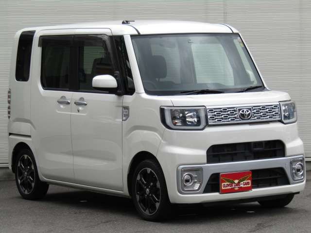 Toyota Pixis Mega 2016-01 7852-5