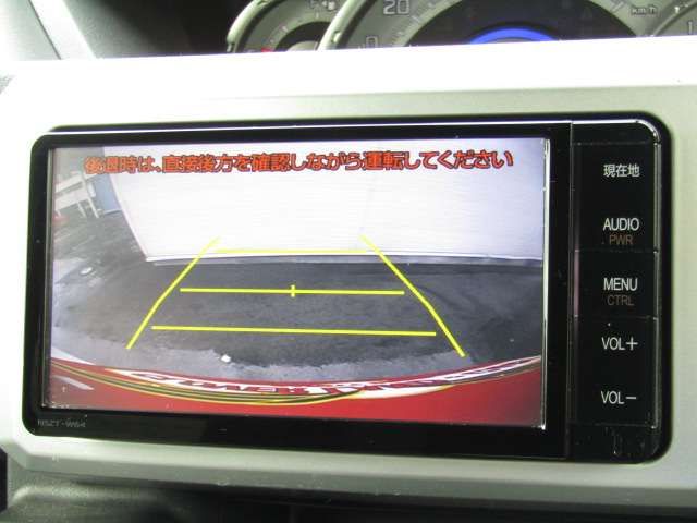 Toyota Pixis Mega 2016-01 7852-9