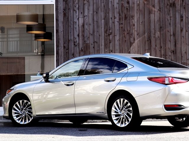 Lexus ES 2018-12 653-7