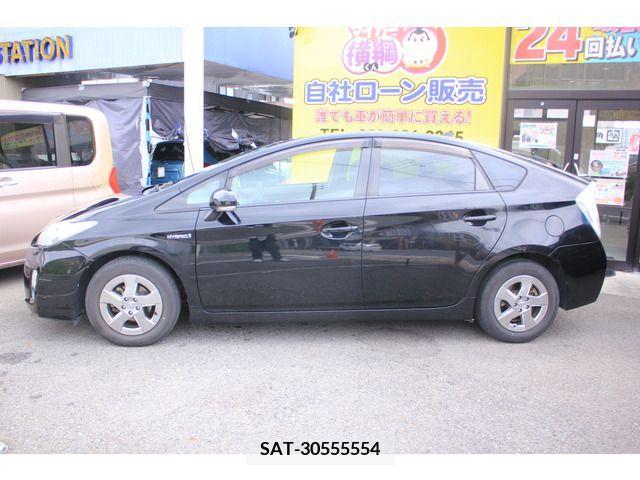 Toyota PRIUS 2011-10 242704-15