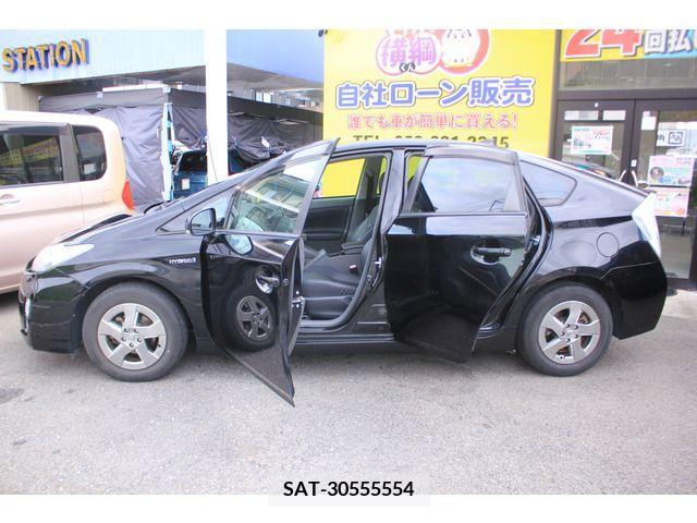 Toyota PRIUS 2011-10 242704-16