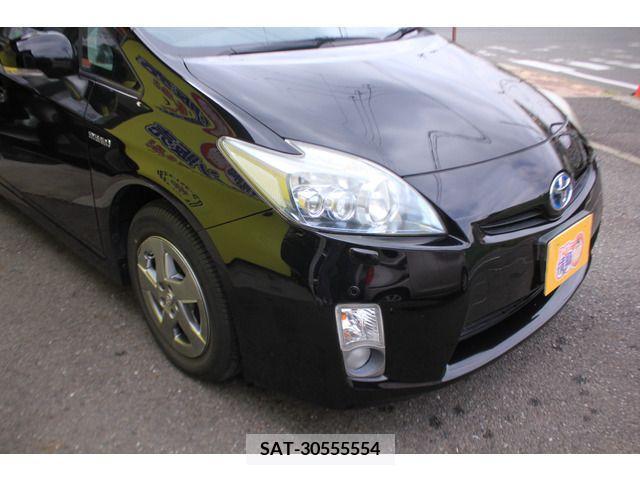 Toyota PRIUS 2011-10 242704-5
