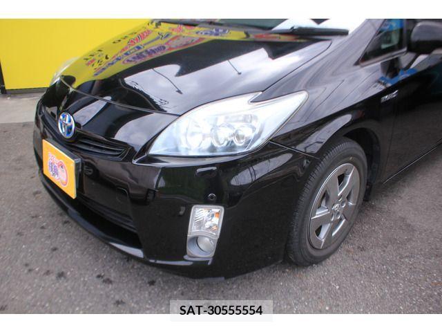 Toyota PRIUS 2011-10 242704-6