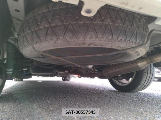 Toyota VELLFIRE 2013-07 299915-29
