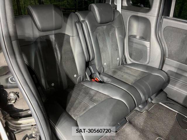 Honda N BOX CUSTOM 2021-11 375732-9