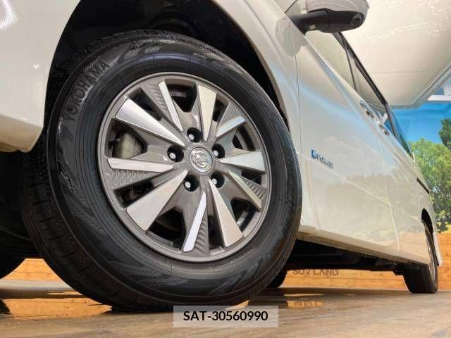 Nissan SERENA 2018-08 324973-13