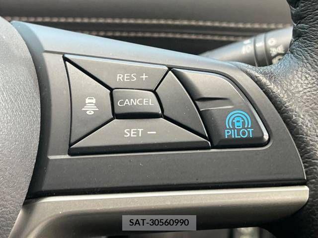 Nissan SERENA 2018-08 324973-4