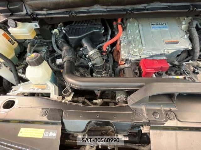Nissan SERENA 2018-08 324973-18