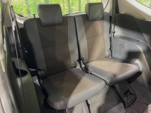 Toyota SIENTA 2019-10 181046-10
