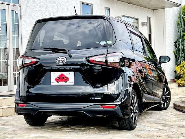 Toyota SIENTA 2017-07 192333-2