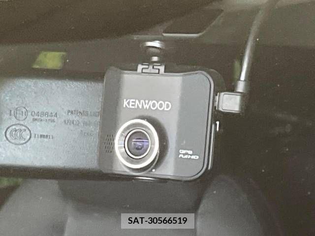Mazda CX-30 2022-09 358499-6