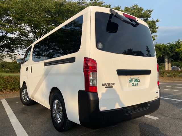 Nissan NV350 Caravan 2014-01 4492-2