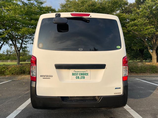 Nissan NV350 Caravan 2014-01 4492-6