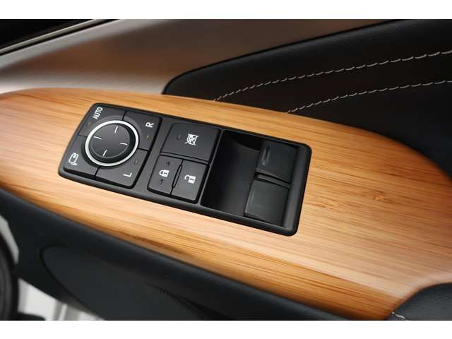 Lexus RC 2015-04 10564-19