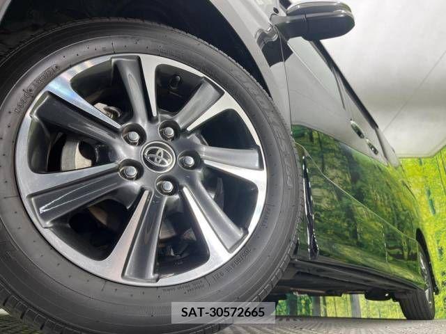Toyota VOXY 2021-10 370319-14