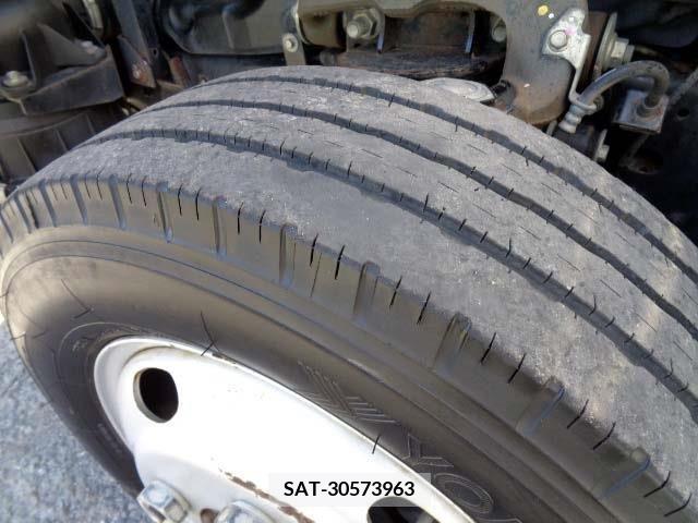 Isuzu ELF TRUCK 2015-08 334132-14