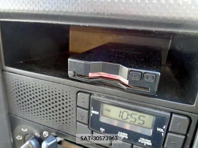 Isuzu ELF TRUCK 2015-08 334132-5