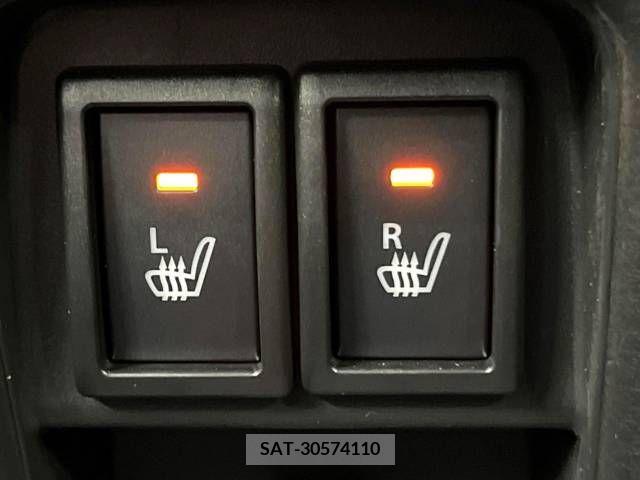 Suzuki HUSTLER 2022-02 330500-4