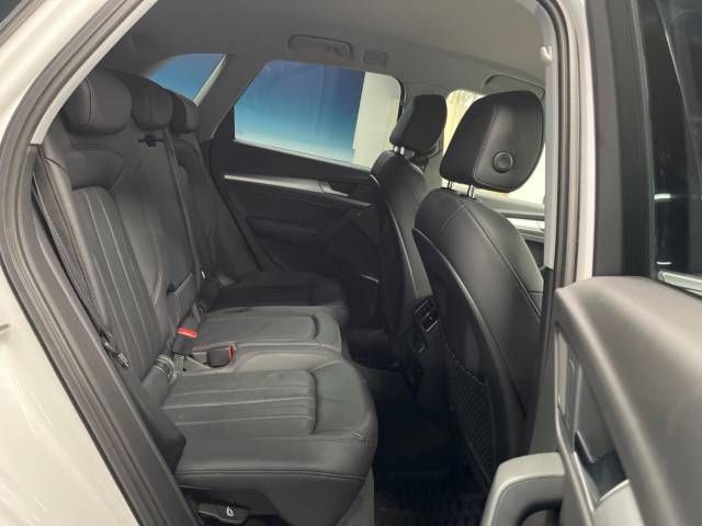 Audi Q5 2017-11 182746-9