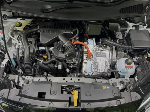 Nissan AURA 2023-06 193884-18