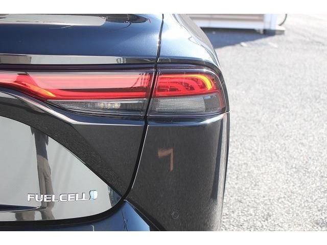 Toyota Mirai 2021-02 181575-11