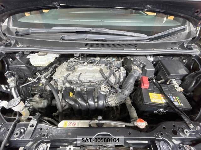 Toyota VOXY 2017-05 288859-18
