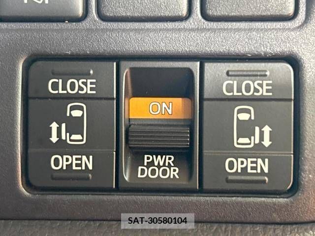 Toyota VOXY 2017-05 288859-5