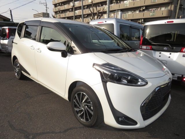 Toyota SIENTA 2021-04 191268-24