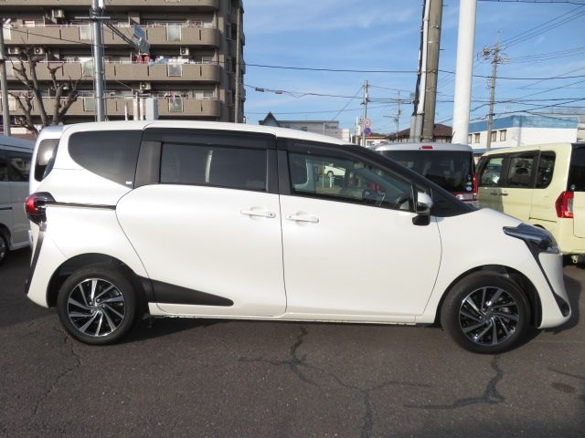 Toyota SIENTA 2021-04 191268-26