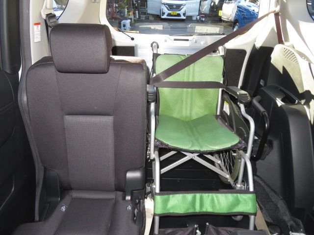 Toyota SIENTA 2021-04 191268-6