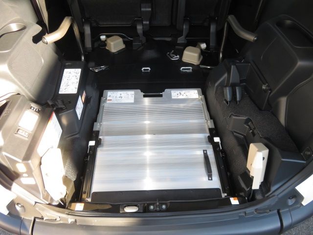 Toyota SIENTA 2021-04 191268-11