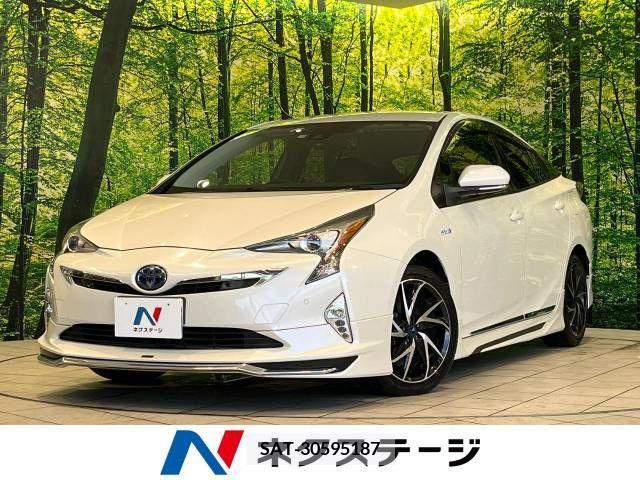 Toyota PRIUS 2018-06 330932-0