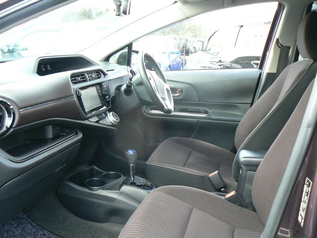 Toyota AQUA 2015-01 1803-25