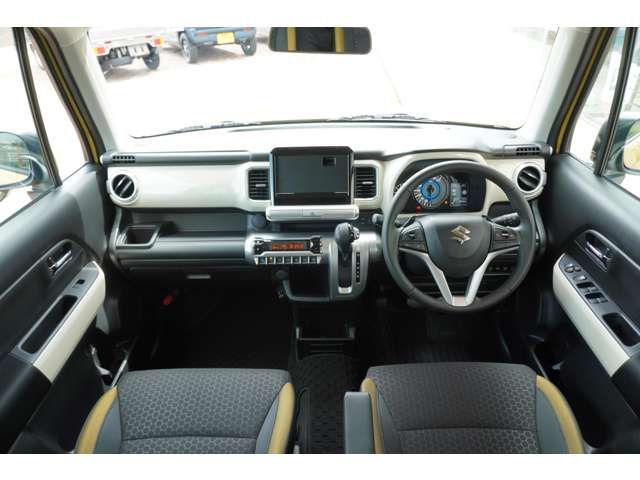 Suzuki X BEE 2018-06 13449-4