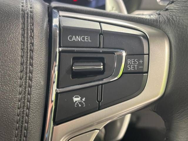 Mitsubishi DELICA D5 2023-03 12933-6