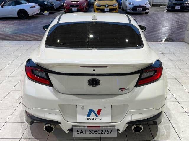 Toyota 86 2023-08 332594-16