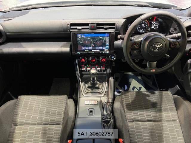 Toyota 86 2023-08 332594-1