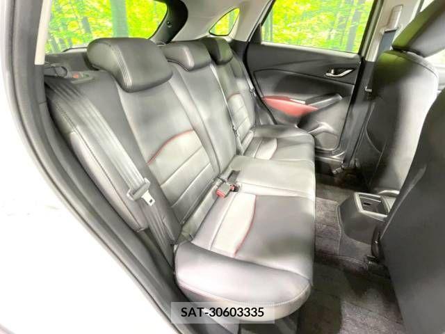 Mazda CX-3 2015-12 344027-9