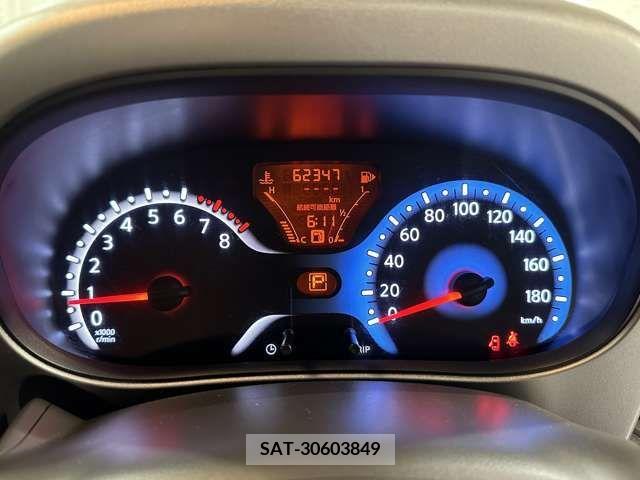 Nissan CUBE 2011-06 222114-14