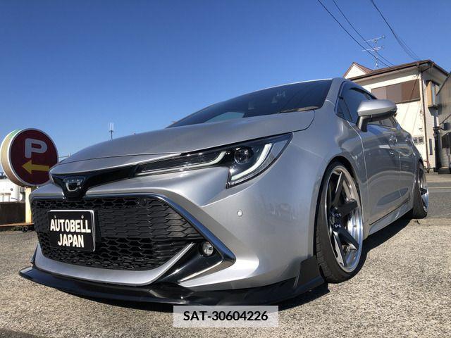 Toyota COROLLA SPORT 2018-08 372035-0
